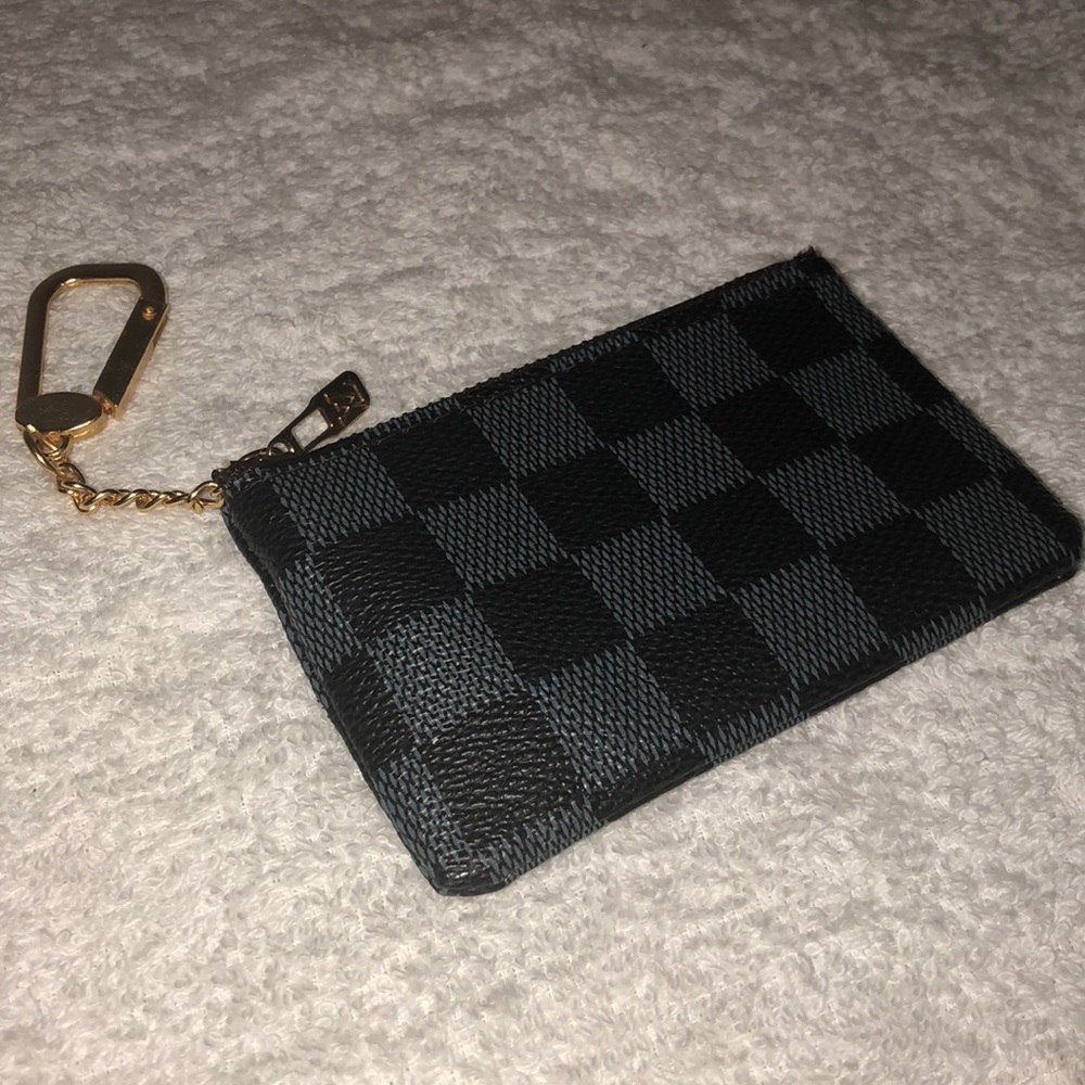 GREAT QUALITY LOUIS VUITTON COIN POUCH